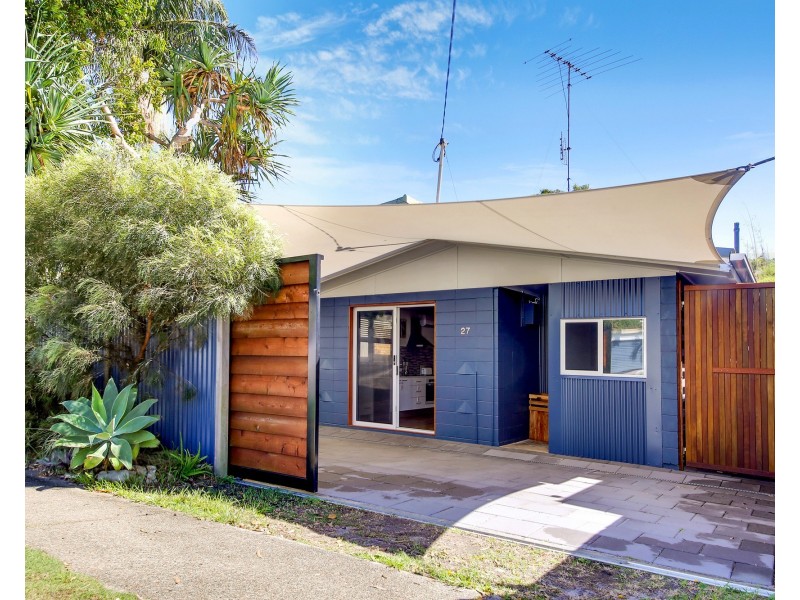 27 Roderick Street, Moffat Beach QLD 4551
