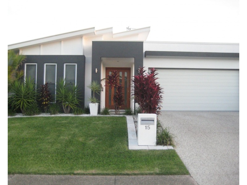 15 White Cedar Drive, Meridan Plains QLD 4551