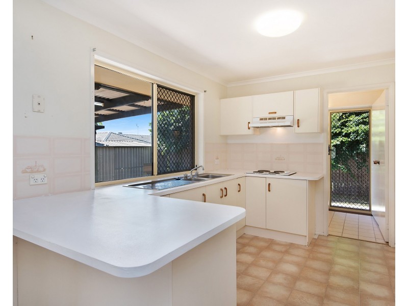 35 Bellara Drive, Currimundi QLD 4551