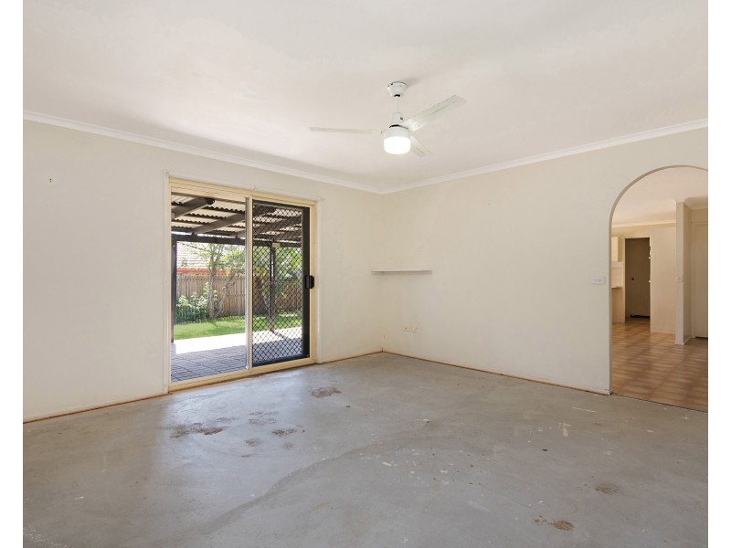 35 Bellara Drive, Currimundi QLD 4551
