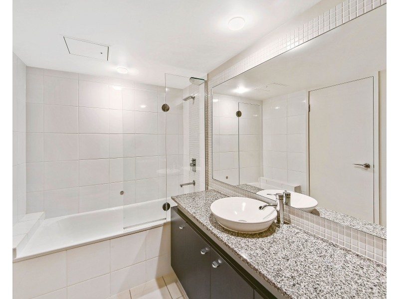 704/38 Mahogany Drive, Pelican Waters QLD 4551