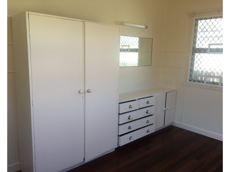 27 Kennedy Parade, Golden Beach QLD 4551