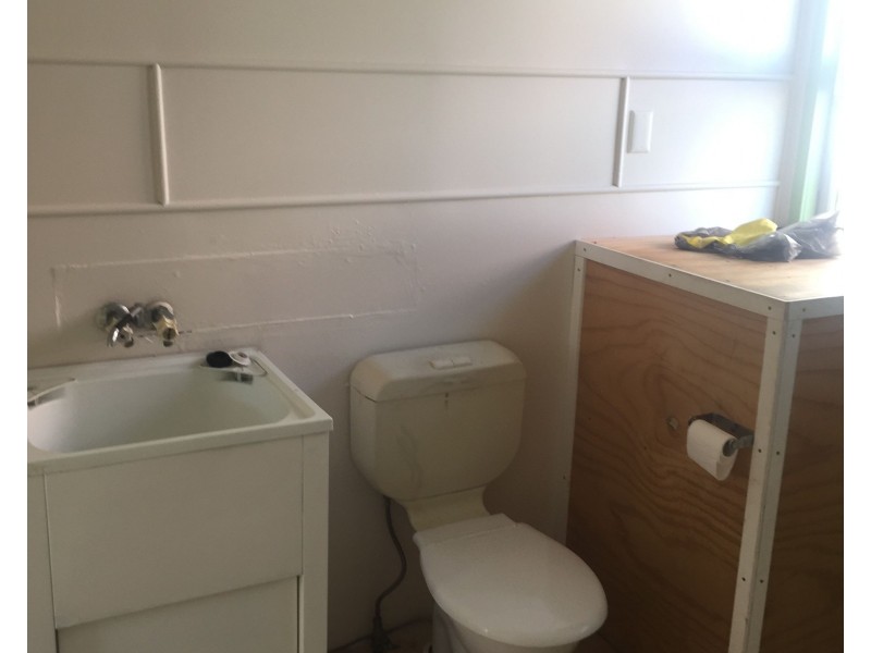 27 Kennedy Parade, Golden Beach QLD 4551