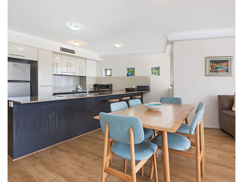 Unit 6/16 Orvieto Terrace, Kings Beach QLD 4551