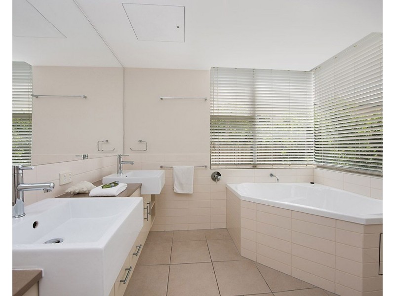 Unit 6/16 Orvieto Terrace, Kings Beach QLD 4551