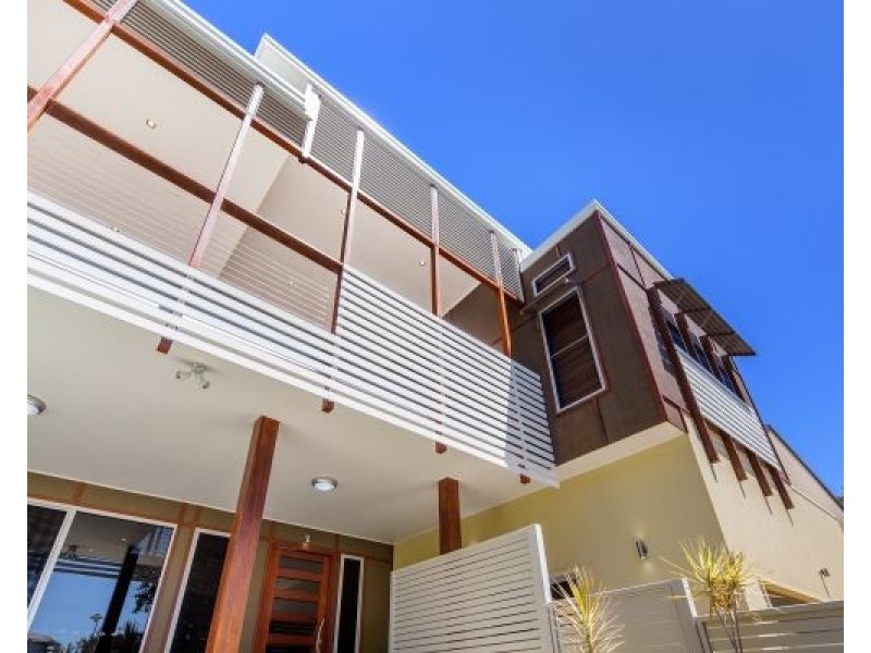 17 Dicky Beach Close, Dicky Beach QLD 4551