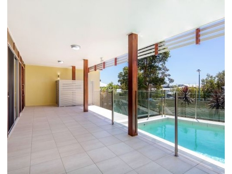 17 Dicky Beach Close, Dicky Beach QLD 4551
