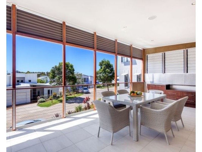 17 Dicky Beach Close, Dicky Beach QLD 4551