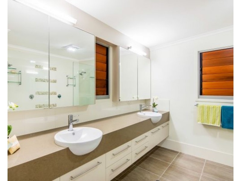 17 Dicky Beach Close, Dicky Beach QLD 4551