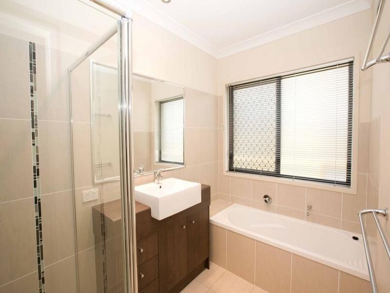 3 Landsdowne Street, Pelican Waters QLD 4551