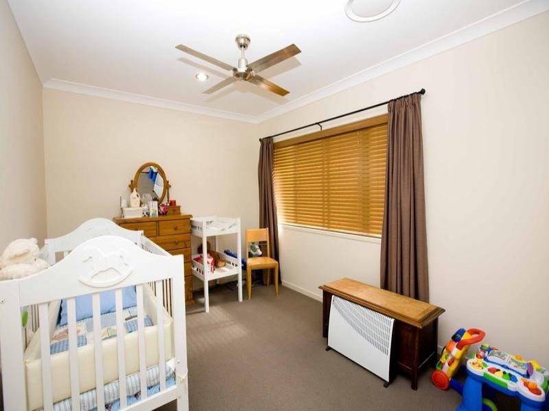 3 Landsdowne Street, Pelican Waters QLD 4551