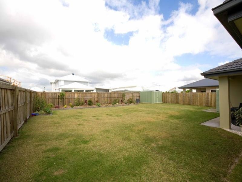 3 Landsdowne Street, Pelican Waters QLD 4551