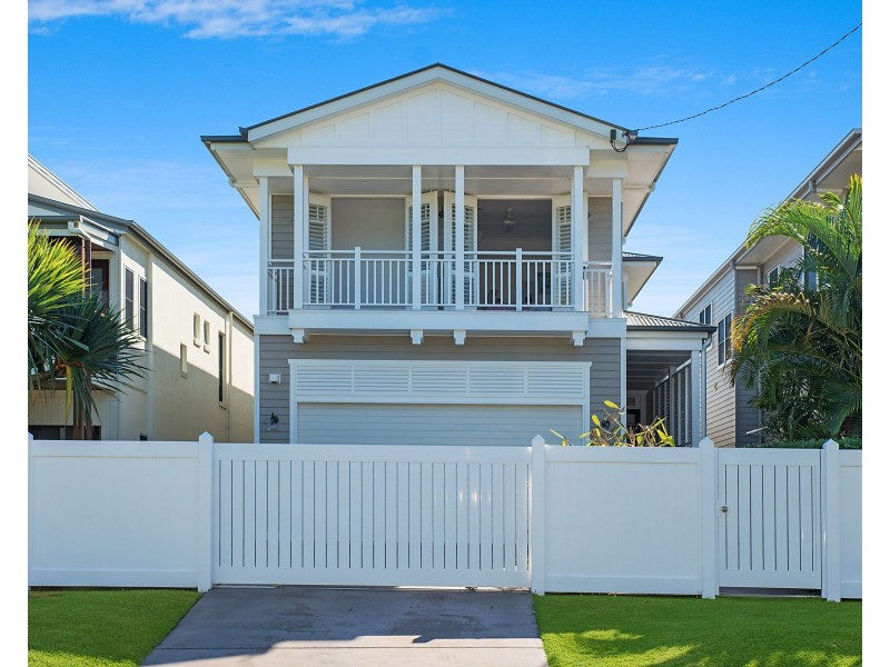 29 MacDonald Street, Dicky Beach QLD 4551