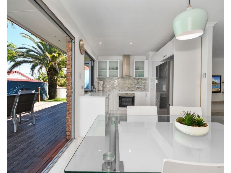 46 Enfield Crescent, Battery Hill QLD 4551