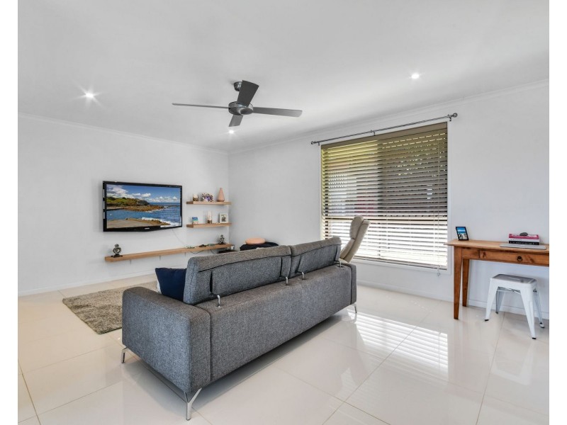 46 Enfield Crescent, Battery Hill QLD 4551
