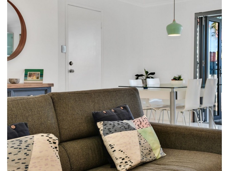 46 Enfield Crescent, Battery Hill QLD 4551