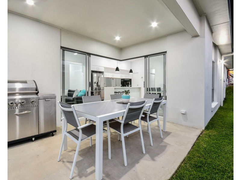 9 Dunlop Crescent, Caloundra West QLD 4551