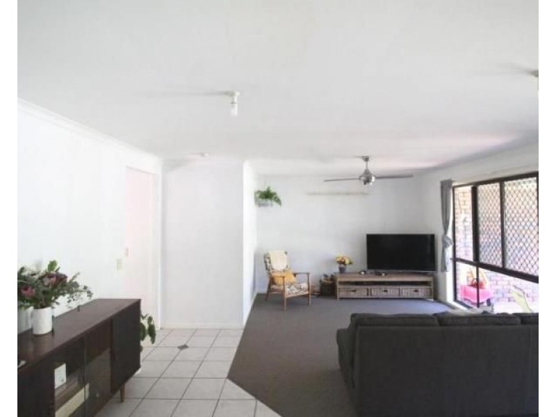 9 Brigalow Street, Caloundra West QLD 4551