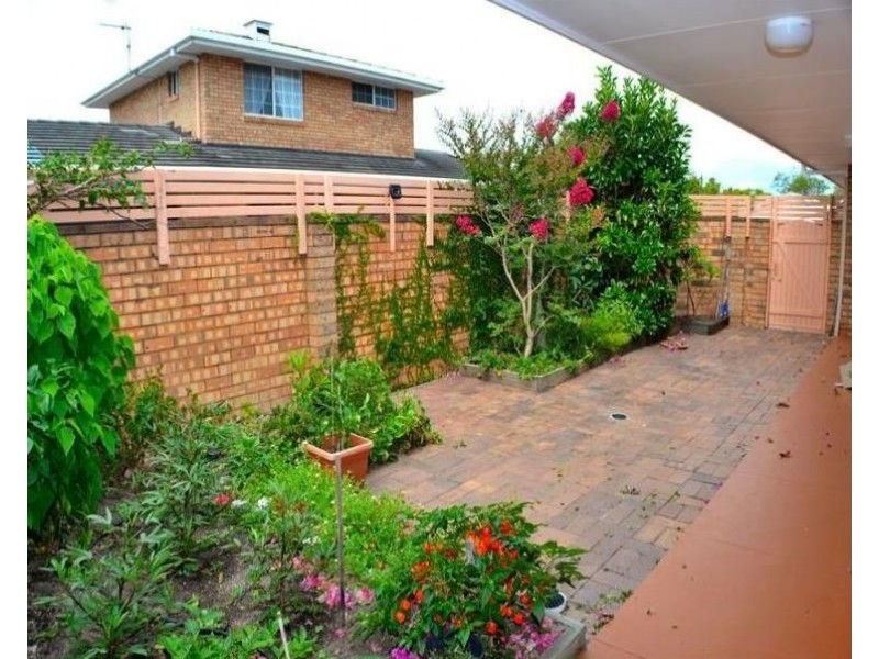 13/2 Lyon Street, Dicky Beach QLD 4551