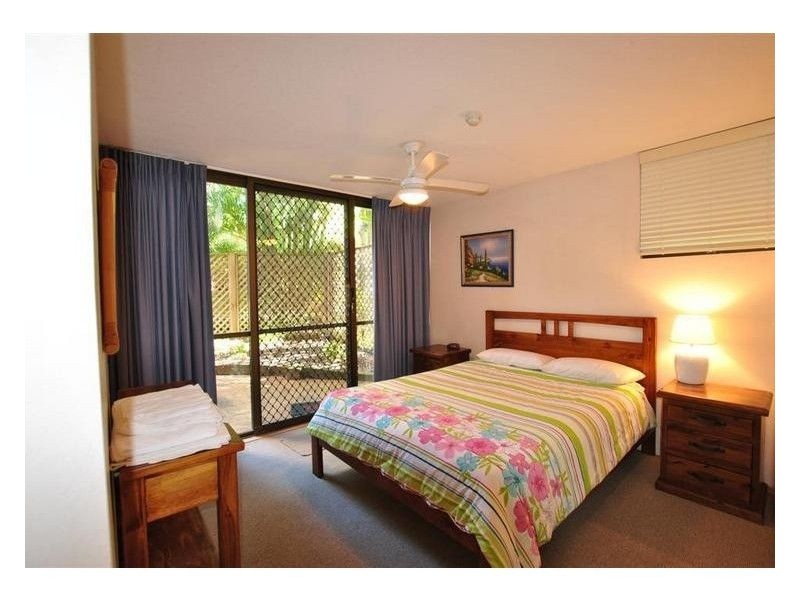 Unit 3 ‘Seapoint’ 32 Victoria Terrace, Kings Beach QLD 4551