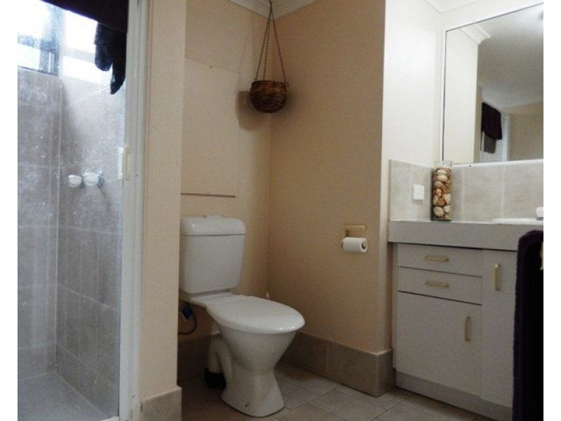 Unit 3 ‘Seapoint’ 32 Victoria Terrace, Kings Beach QLD 4551