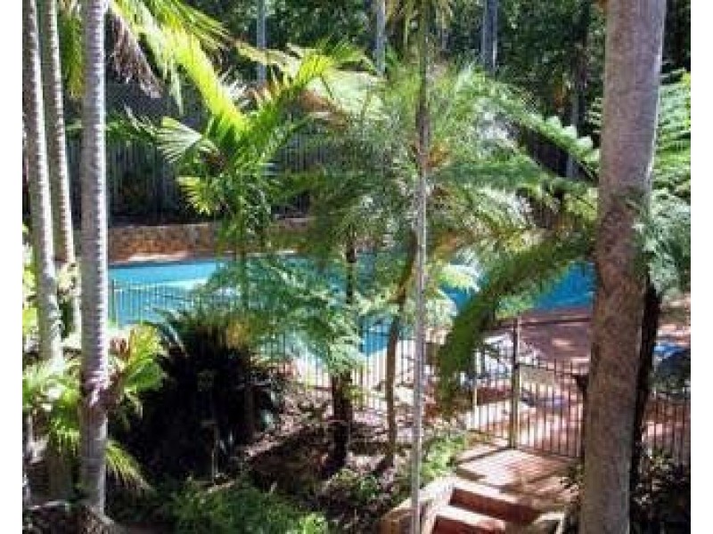 Unit 3 ‘Seapoint’ 32 Victoria Terrace, Kings Beach QLD 4551