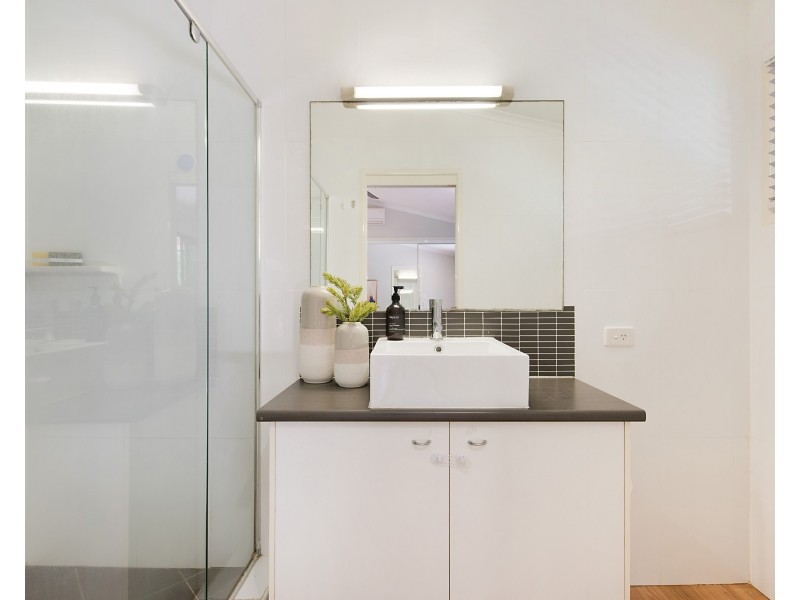 8 Redwood Court, Currimundi QLD 4551