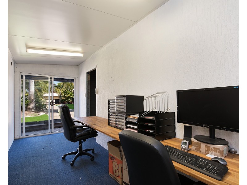 8 Redwood Court, Currimundi QLD 4551