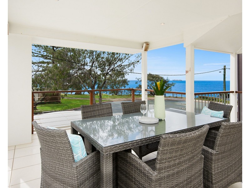 4 McIlwraith Street, Moffat Beach QLD 4551