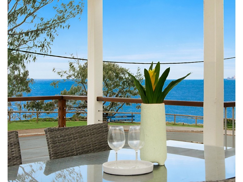 4 McIlwraith Street, Moffat Beach QLD 4551