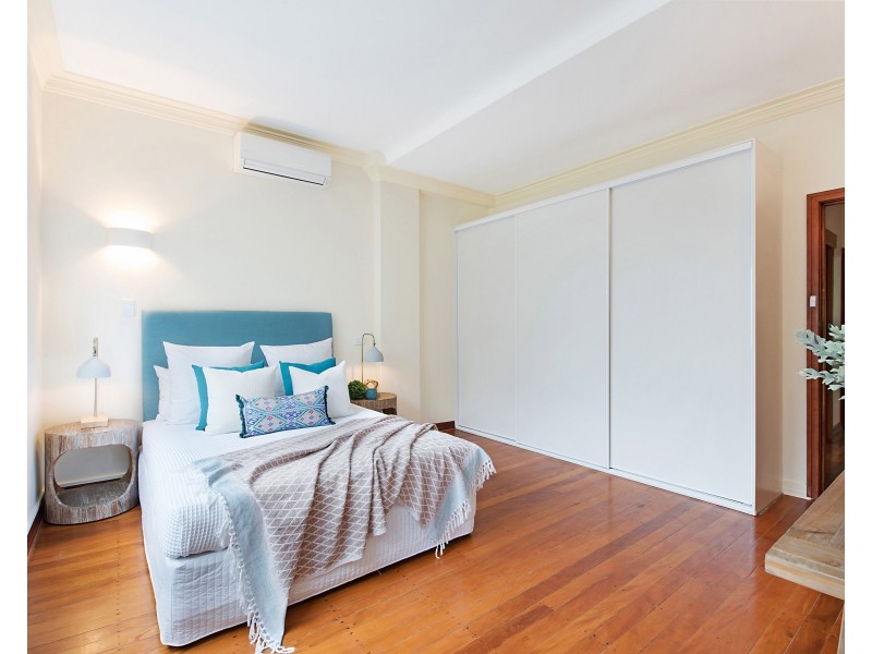 4 McIlwraith Street, Moffat Beach QLD 4551