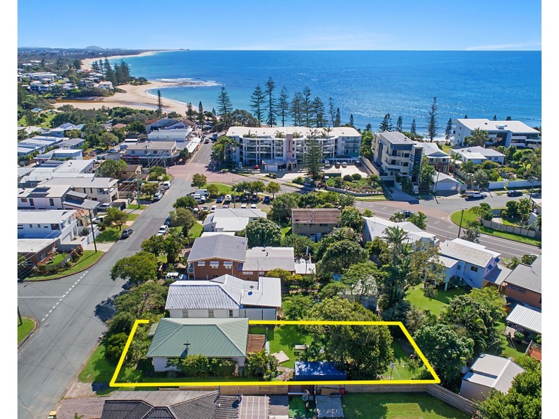 9 Seaview Terrace, Moffat Beach QLD 4551