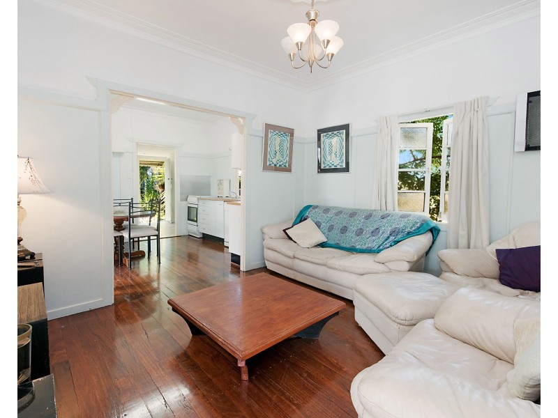 9 Seaview Terrace, Moffat Beach QLD 4551