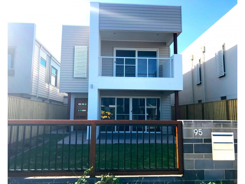 95 Prosperity Drive, Birtinya QLD 4575