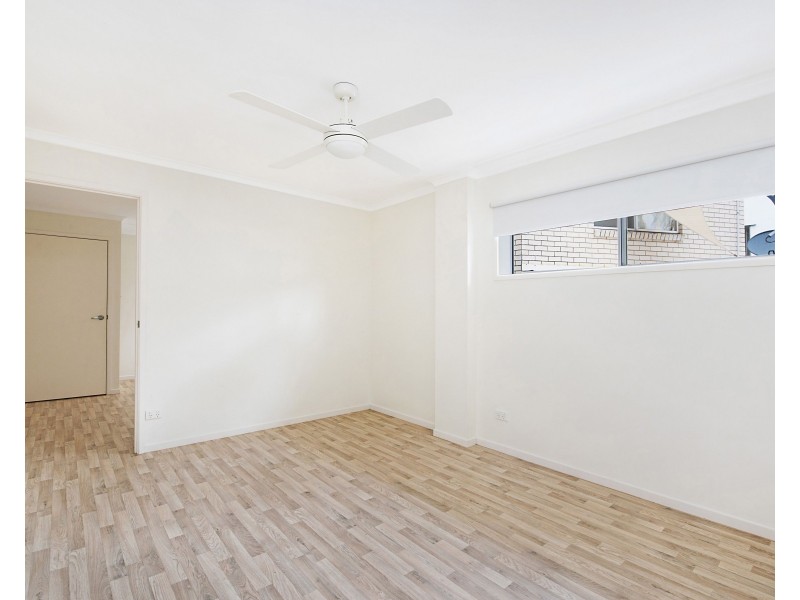 12 Coolum Street North, Dicky Beach QLD 4551