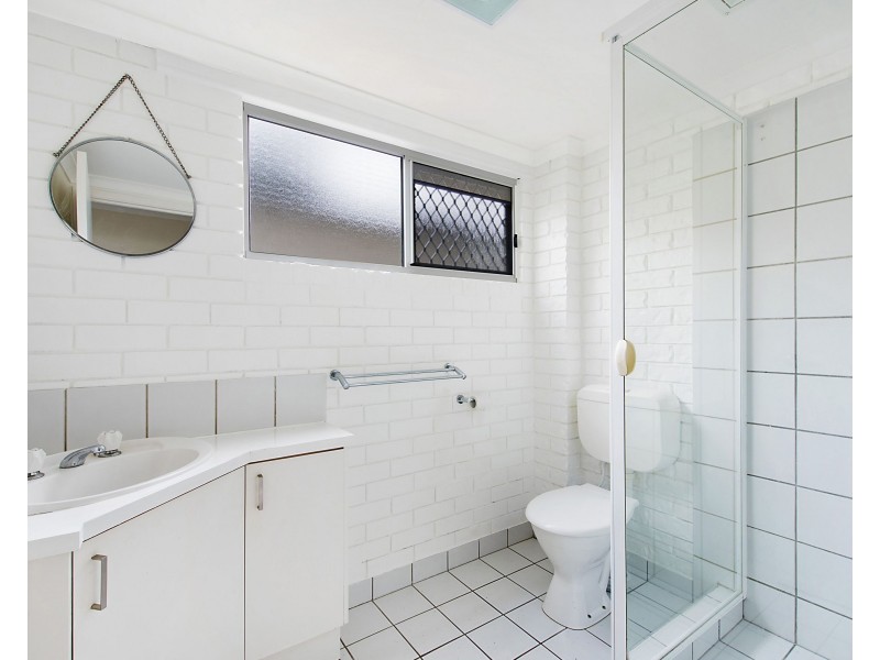 12 Coolum Street North, Dicky Beach QLD 4551