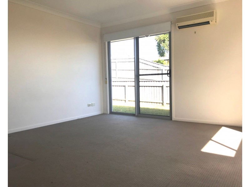 13A Middle Park Street, Little Mountain QLD 4551