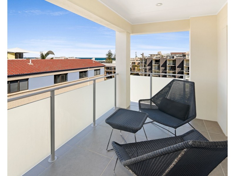Unit 10 ‘Nimolanca’ 3 Warne Terrace, Kings Beach QLD 4551