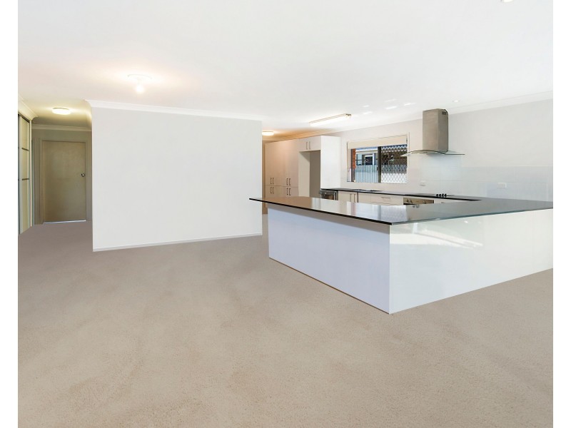 170 Golden Beach Esplanade, Golden Beach QLD 4551