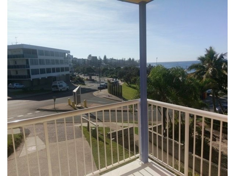 1/1 Warne Terrace, Kings Beach QLD 4551