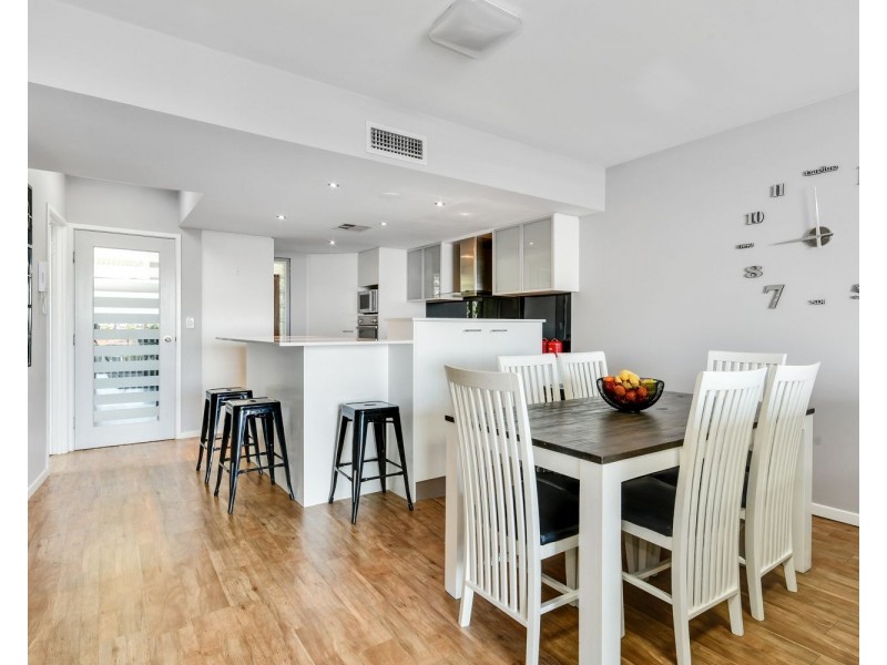 44/51 Grand Parade, Parrearra QLD 4575