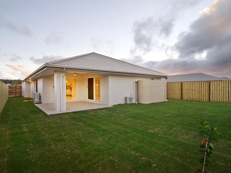 11 Elvena Circuit, Little Mountain QLD 4551