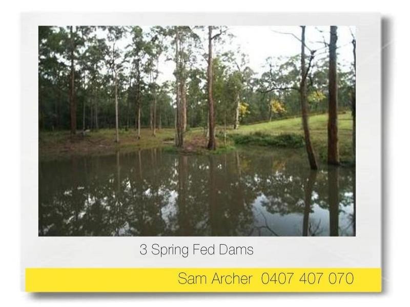 38 Amigh Road, Landsborough QLD 4550