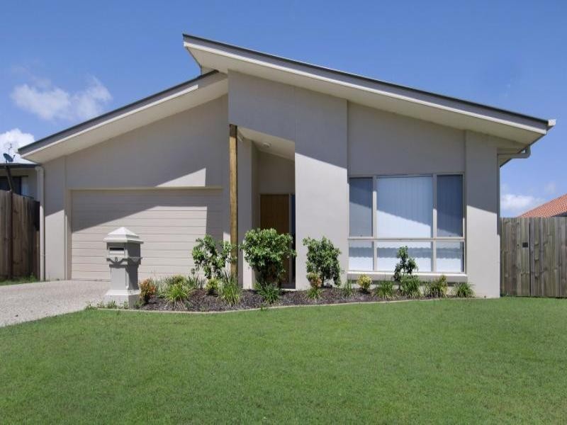 8 Gipps Street, Caloundra QLD 4551