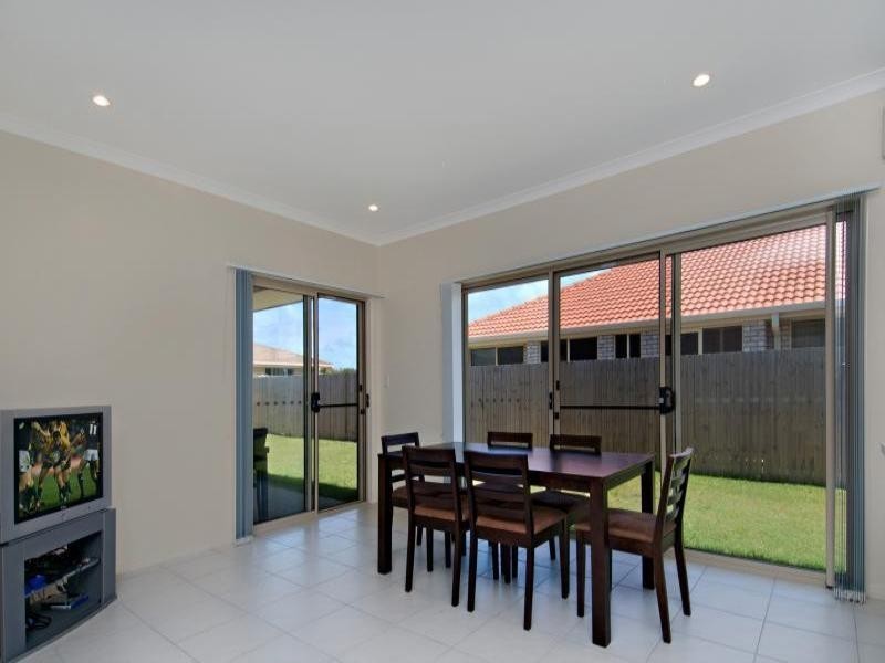 8 Gipps Street, Caloundra QLD 4551