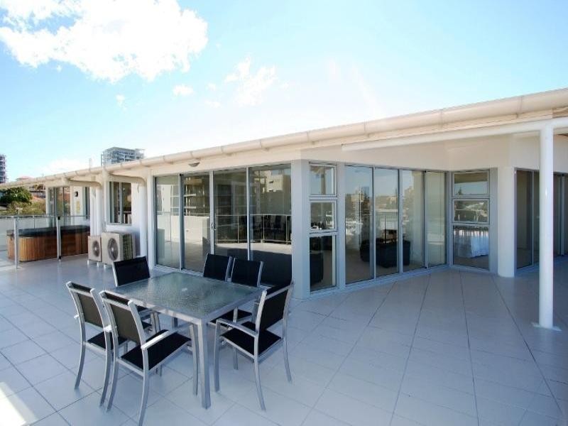 24/13 Salt On Kings, Mahia Terrace, Kings Beach QLD 4551