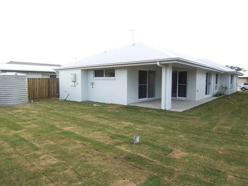 27 Elvena Circuit, Little Mountain QLD 4551