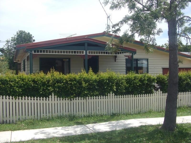 12 Suller Street, Caloundra QLD 4551