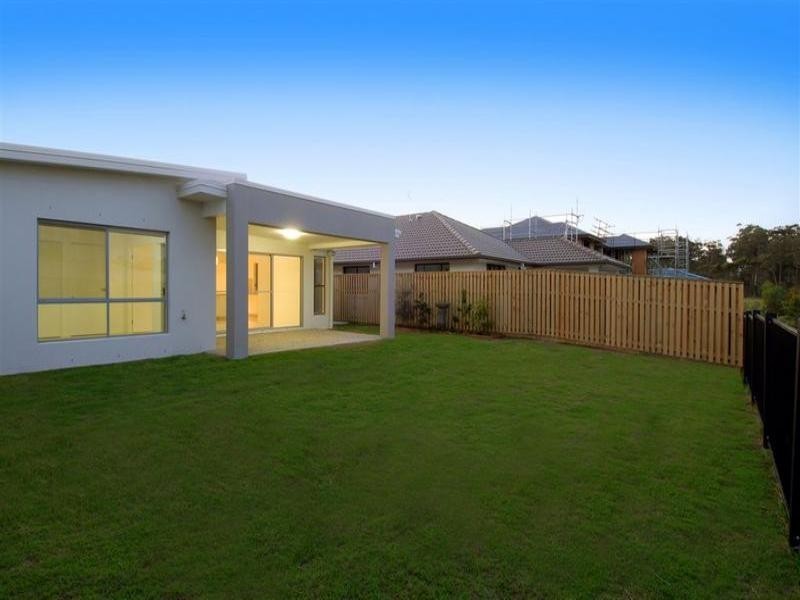 12 Andrew Avenue, Little Mountain QLD 4551