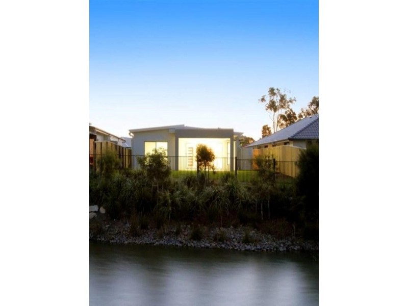 12 Andrew Avenue, Little Mountain QLD 4551